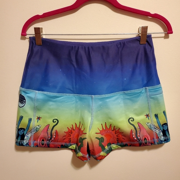 NWOT Shambhala 2023 Booty Shorts large - Picture 2 of 9